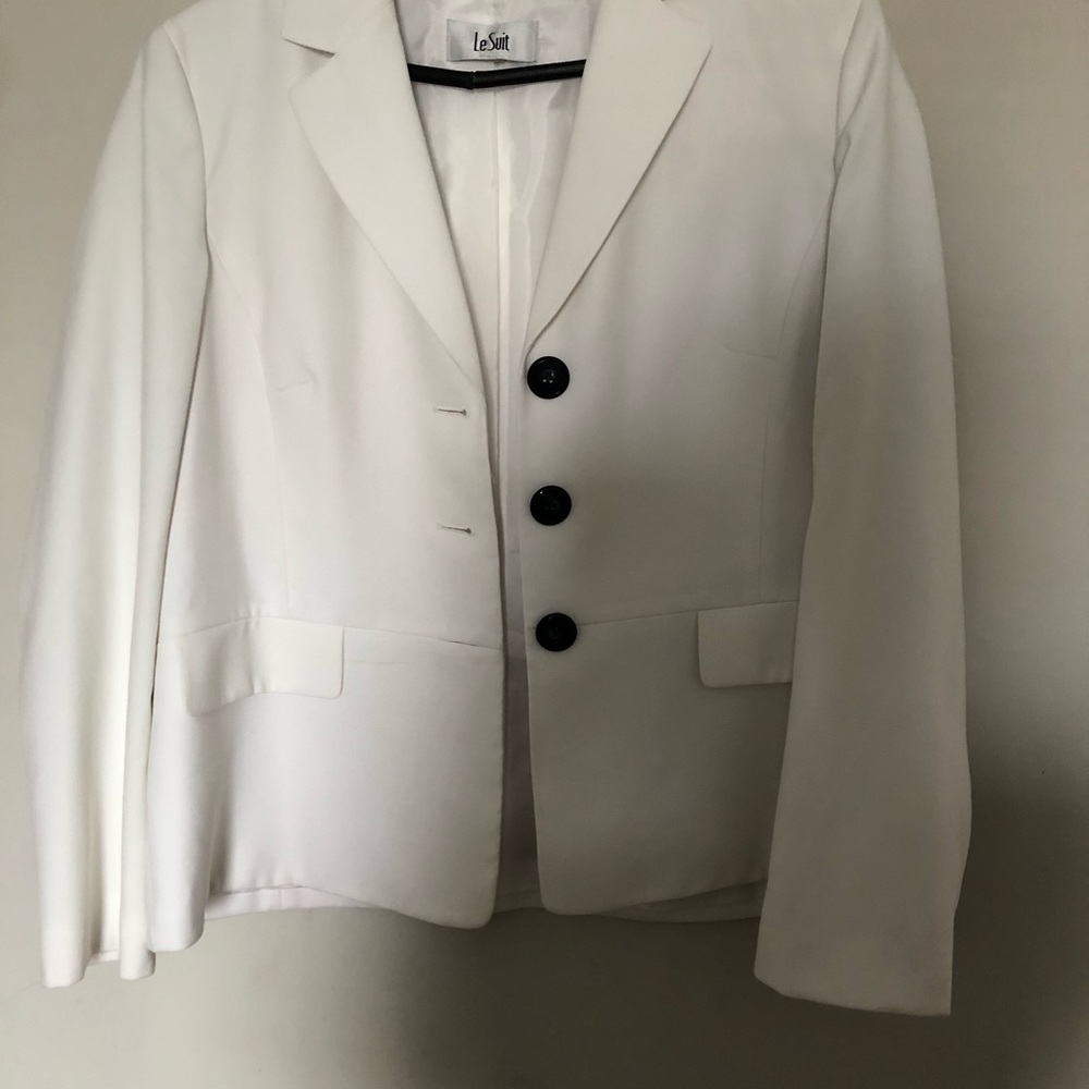 Le suit pants suit